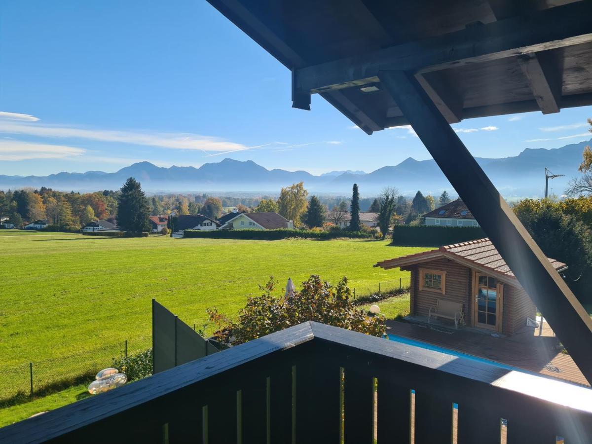 Schönes Ferienhaus am Herrenberg Prien Exterior foto