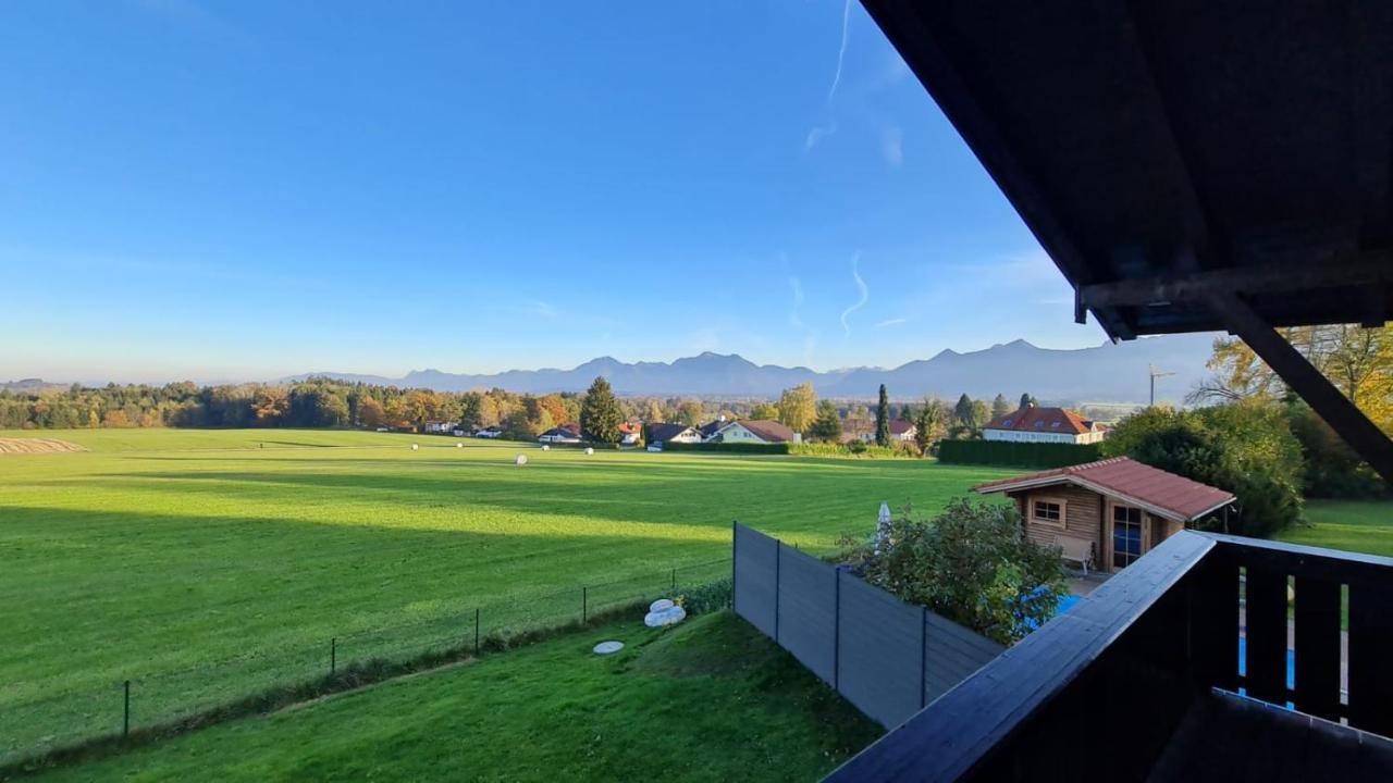 Schönes Ferienhaus am Herrenberg Prien Exterior foto