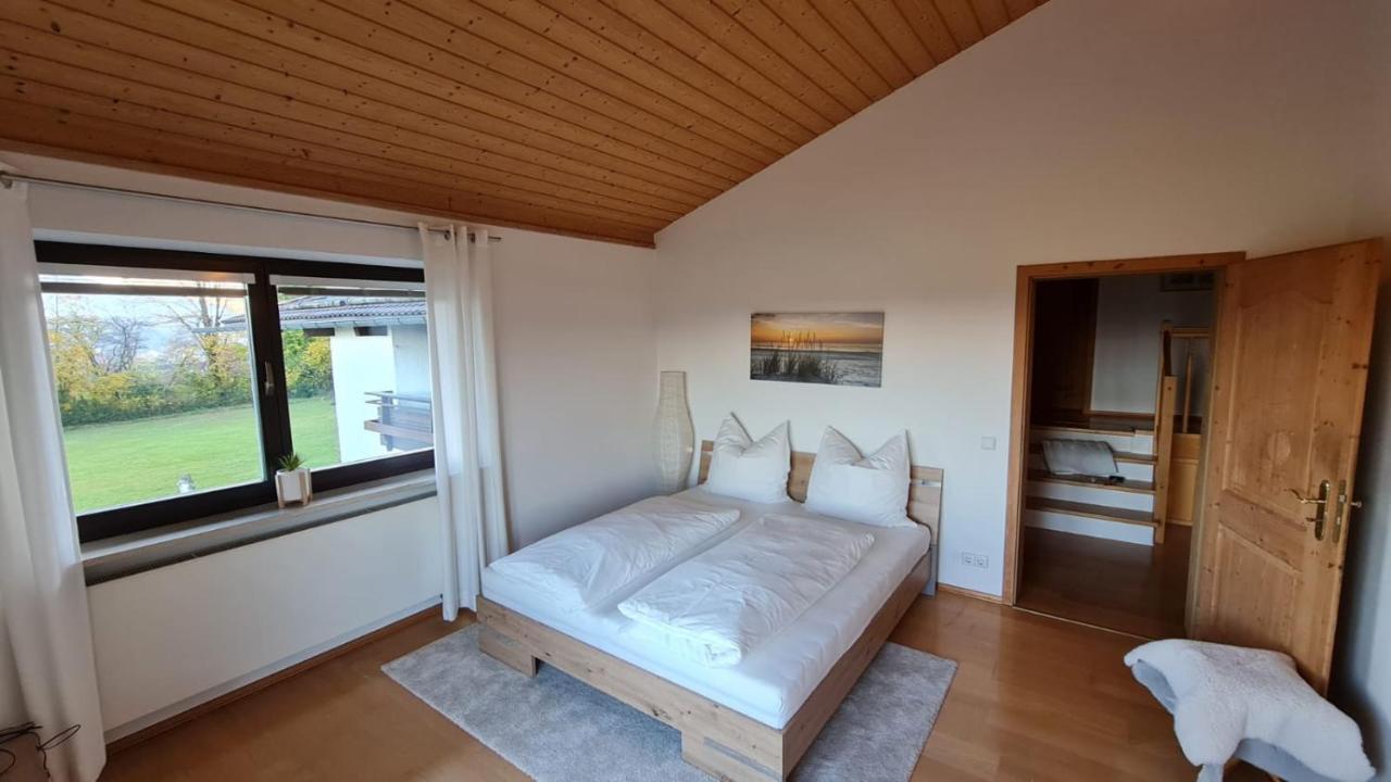 Schönes Ferienhaus am Herrenberg Prien Exterior foto
