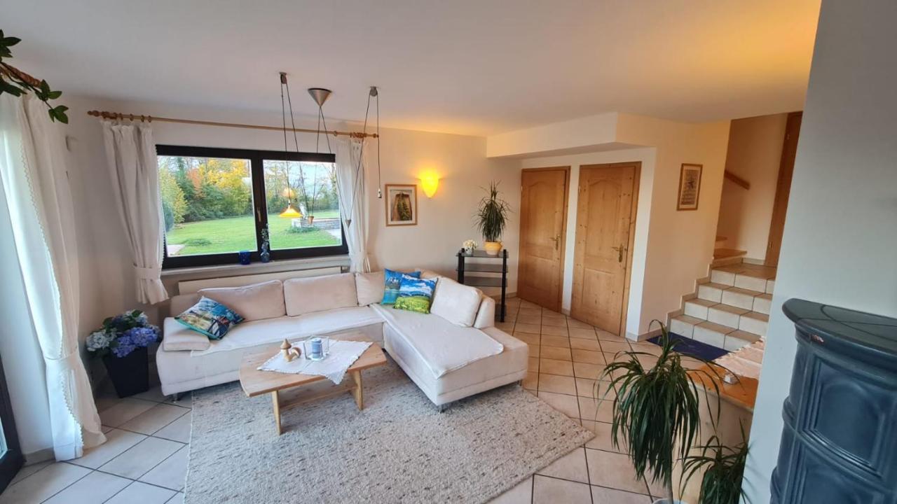 Schönes Ferienhaus am Herrenberg Prien Exterior foto