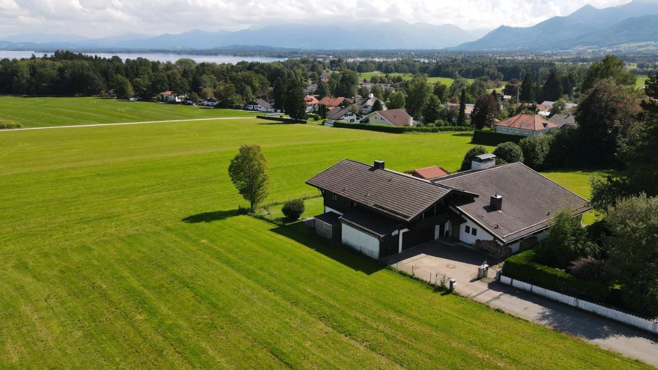 Schönes Ferienhaus am Herrenberg Prien Exterior foto