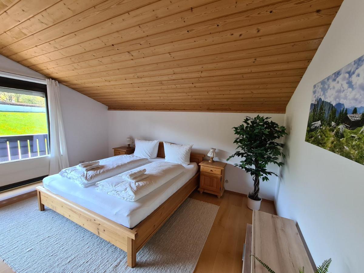 Schönes Ferienhaus am Herrenberg Prien Exterior foto